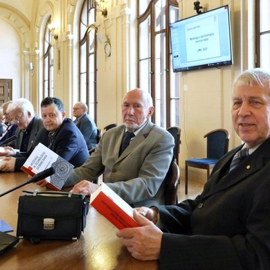 Lietuvos miestų bibliotekoms – tūkstančiai nemokamų mokslo populiarinimo knygų