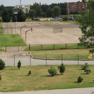Mokyklų stadionai: kai kurių būklė tragiška