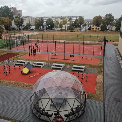 Mokyklų stadionai: kai kurių būklė tragiška