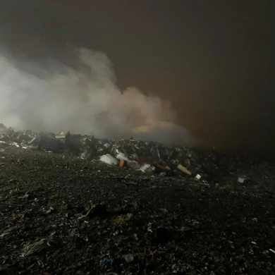 Naktį Kaupių sąvartyne kilo gaisras