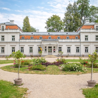 Naujausias kultūros kelias Lietuvoje supažindins su dvarų ir pilių paveldu