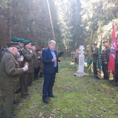 Partizanų žūties 75-mečio paminėjimas: Gaurėje pašventintas kryžius