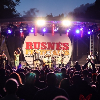 Rusnės festivalis 2024: Dvi dienos pramogų ir muzikos visai šeimai