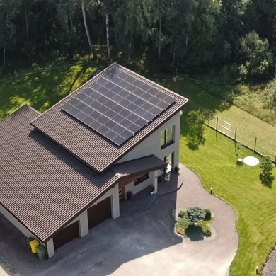 Saulės elektrinės – raktas į jūsų energetinę nepriklausomybę