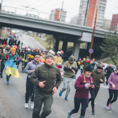 Sausio 13-osios aukoms atminti – daugiau nei 8 tūkst. bė