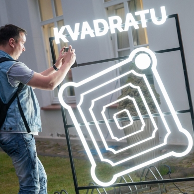 Šiandien ir rytoj: festivalis „Kvadratu“ kviečia į intriguojančius susitikimus