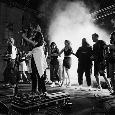 Tauragėje nugriaudėjo „Menų Festas“: karaliavo jaunimas, bet atsirado vietos ir vyresniems