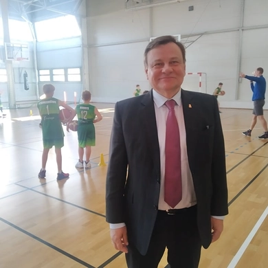 Tauragėje vieši Lietuvos krepšinio federacijos prezidentas