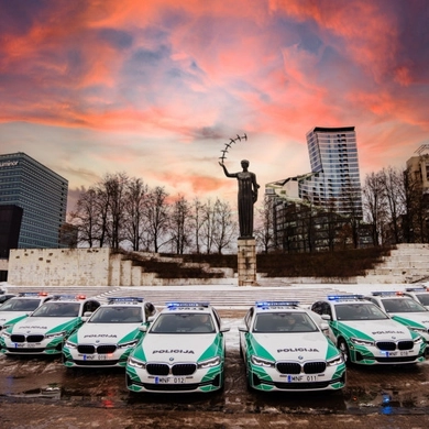 Tauragės apskrities policijos automobilių parką papildys du automobiliai