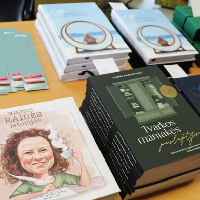 Tauragiškiai susitiko su knygos „Tvarkos maniakės paslaptys“ autore