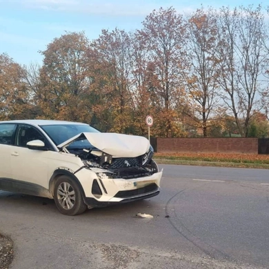Tilžės plente susidūrė 3 automobiliai