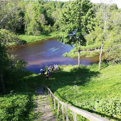 Vasaros pramogos: baidarių nuomos paslaugos – ant bangos 