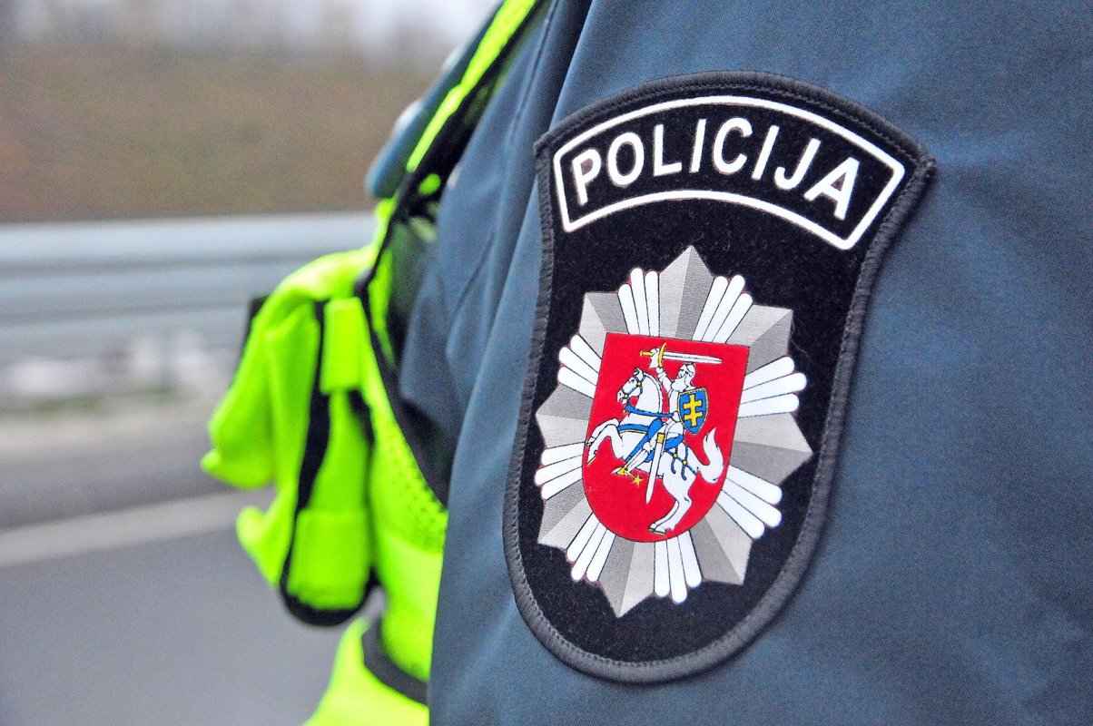 policija