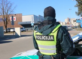 policija