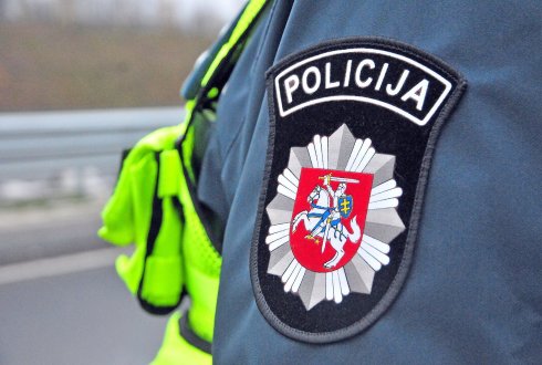 policija