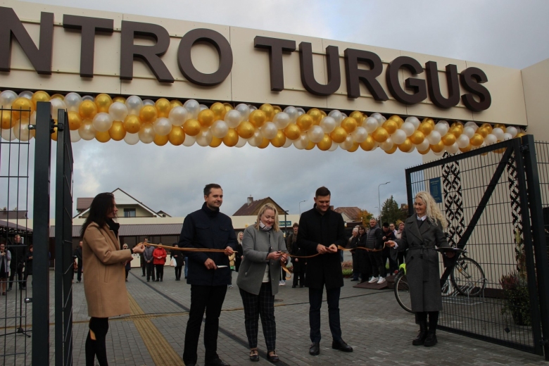 Sujudimas Centro turguje: per oficialų atidarymą kviesta ir degustuoti